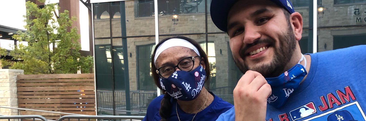 Santisweetguy's profile banner image