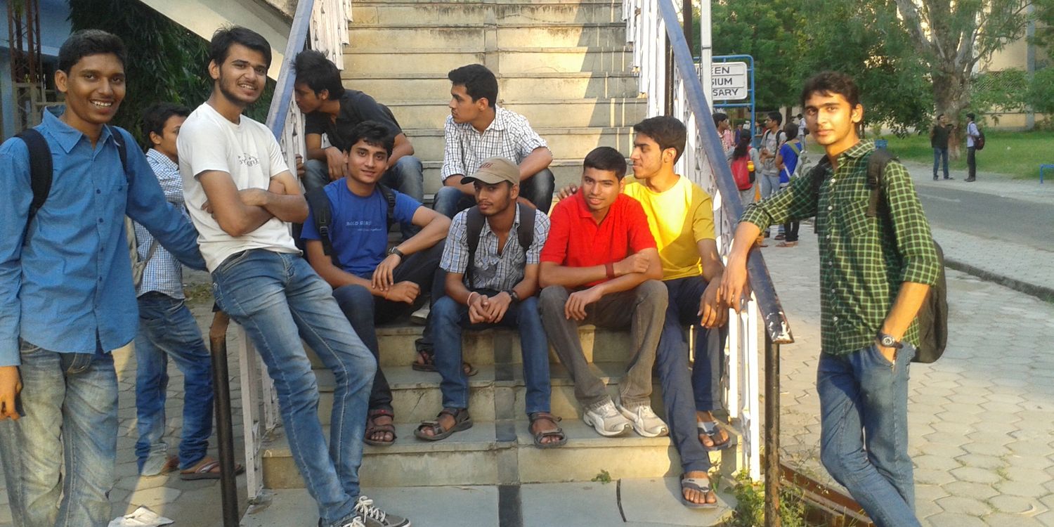Priyam_IAm's profile banner image