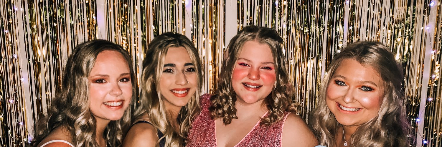 olivia_beal's profile banner image