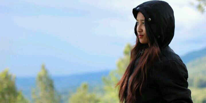 ratnaS_'s profile banner image
