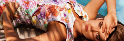 Caroline_Biss's profile banner image