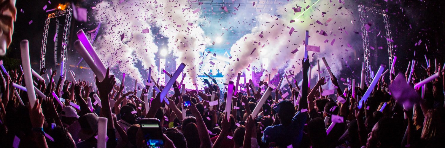 GLOWboston's profile banner image