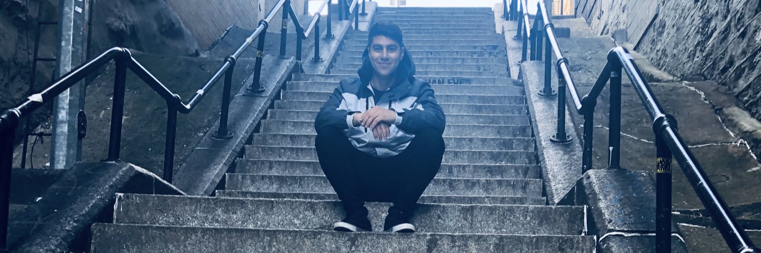 Ezee ⚡️ banner