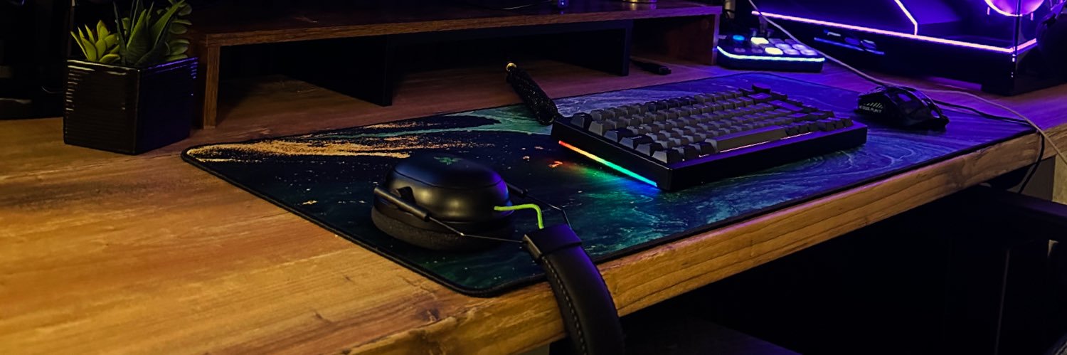 ItsDaros's profile banner image