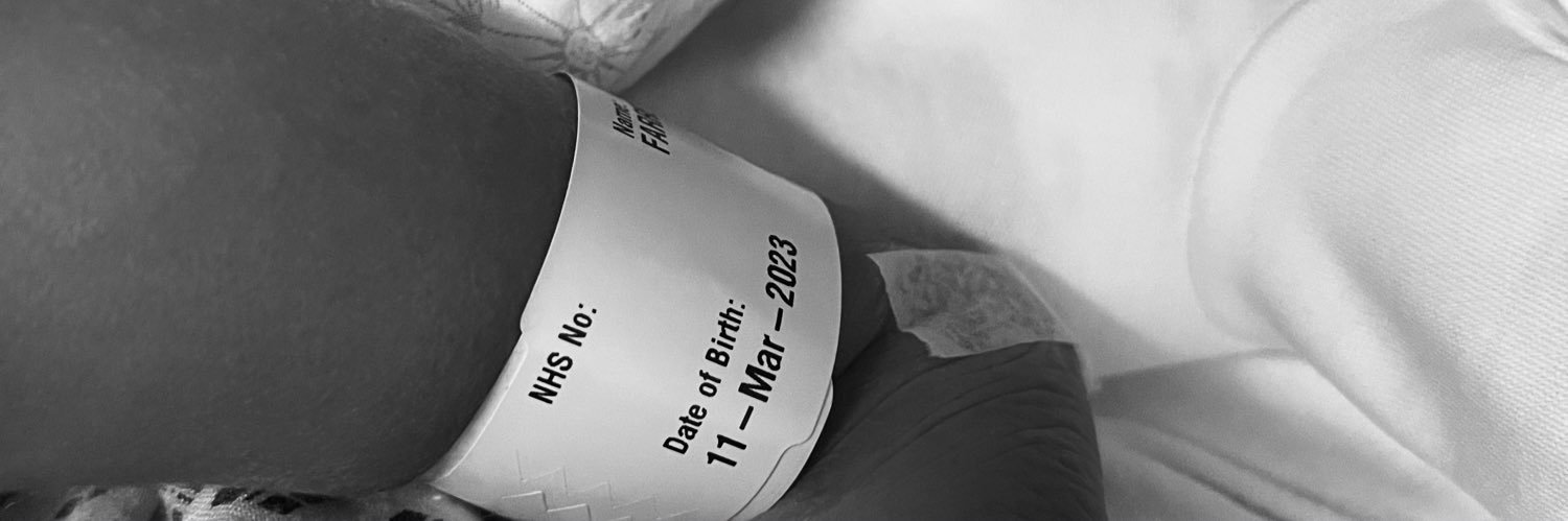 hollymynard's profile banner image