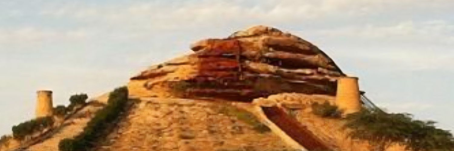 جَبَلَ التُوبَادِ حَيَّاكَ الحَيَا .. banner