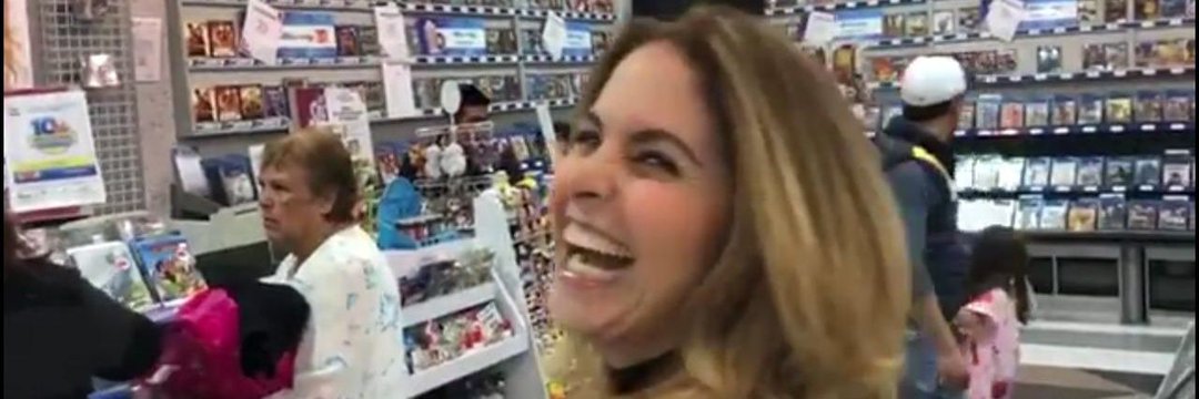 Lucero_laughs's profile banner image