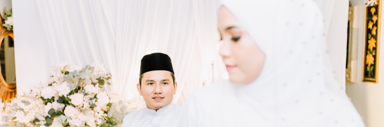 iszul9_'s profile banner image