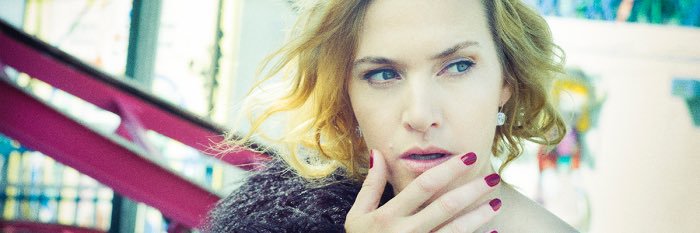 Kate Winslet Army banner