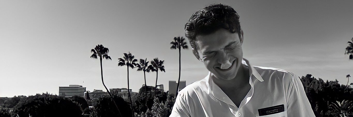 Carlouche1997's profile banner image