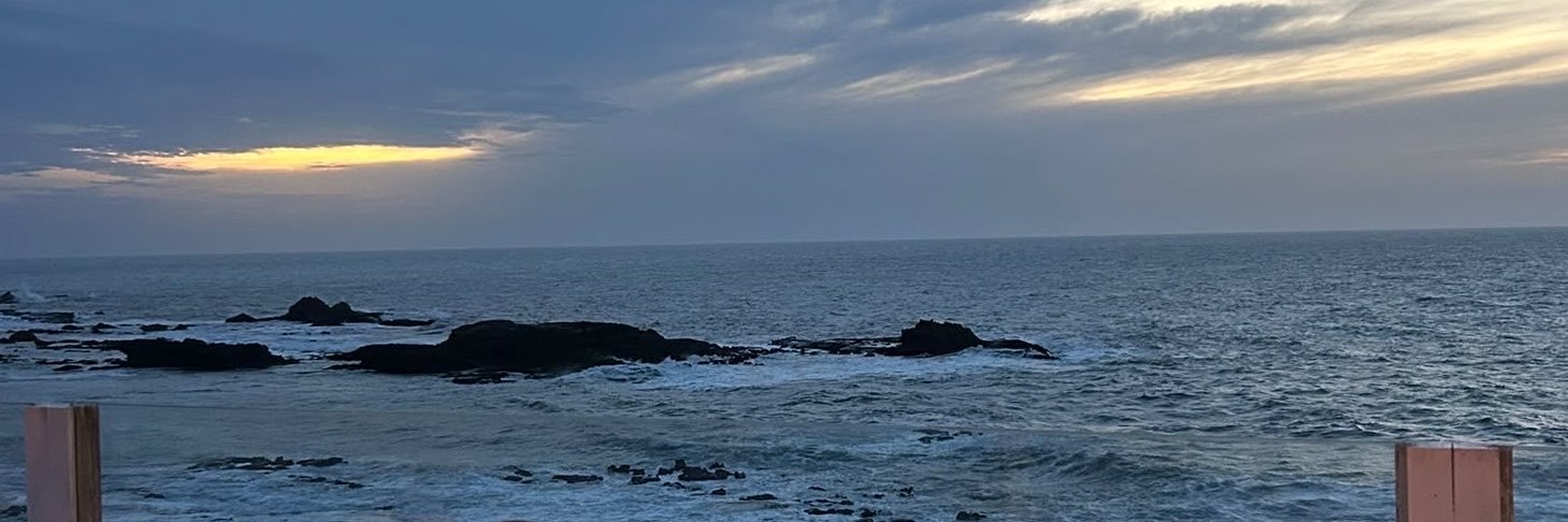 JulieBrnard's profile banner image