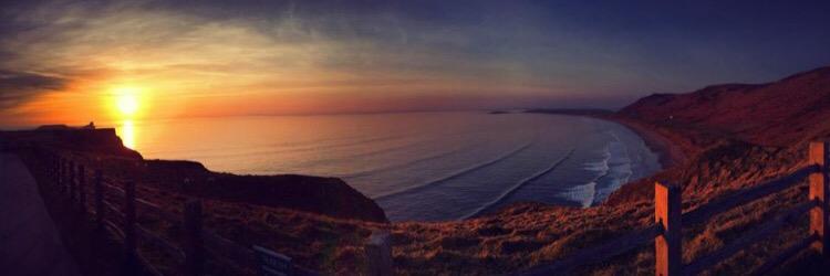 Aimee Roper-Symons banner