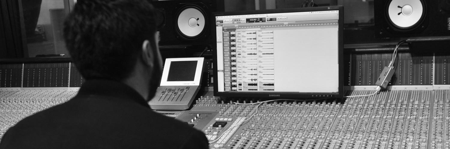 Mikenaz20's profile banner image