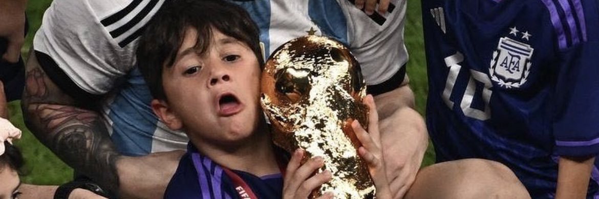 agustinitapier's profile banner image