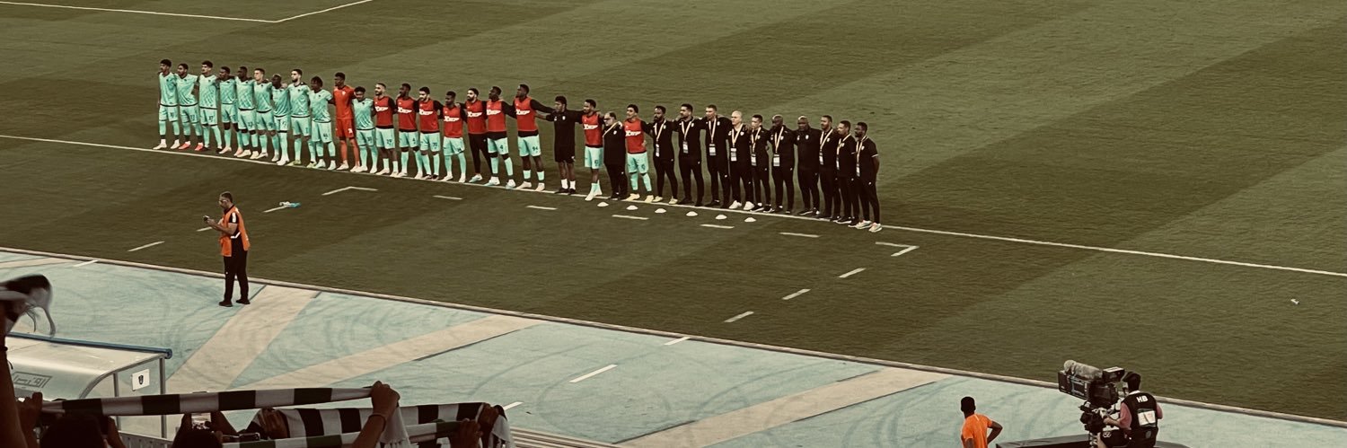 T_nhd's profile banner image