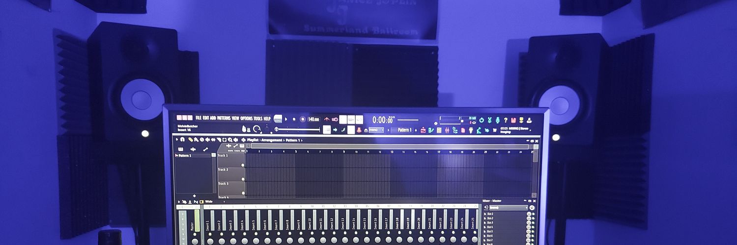 NeotericMinds's profile banner image