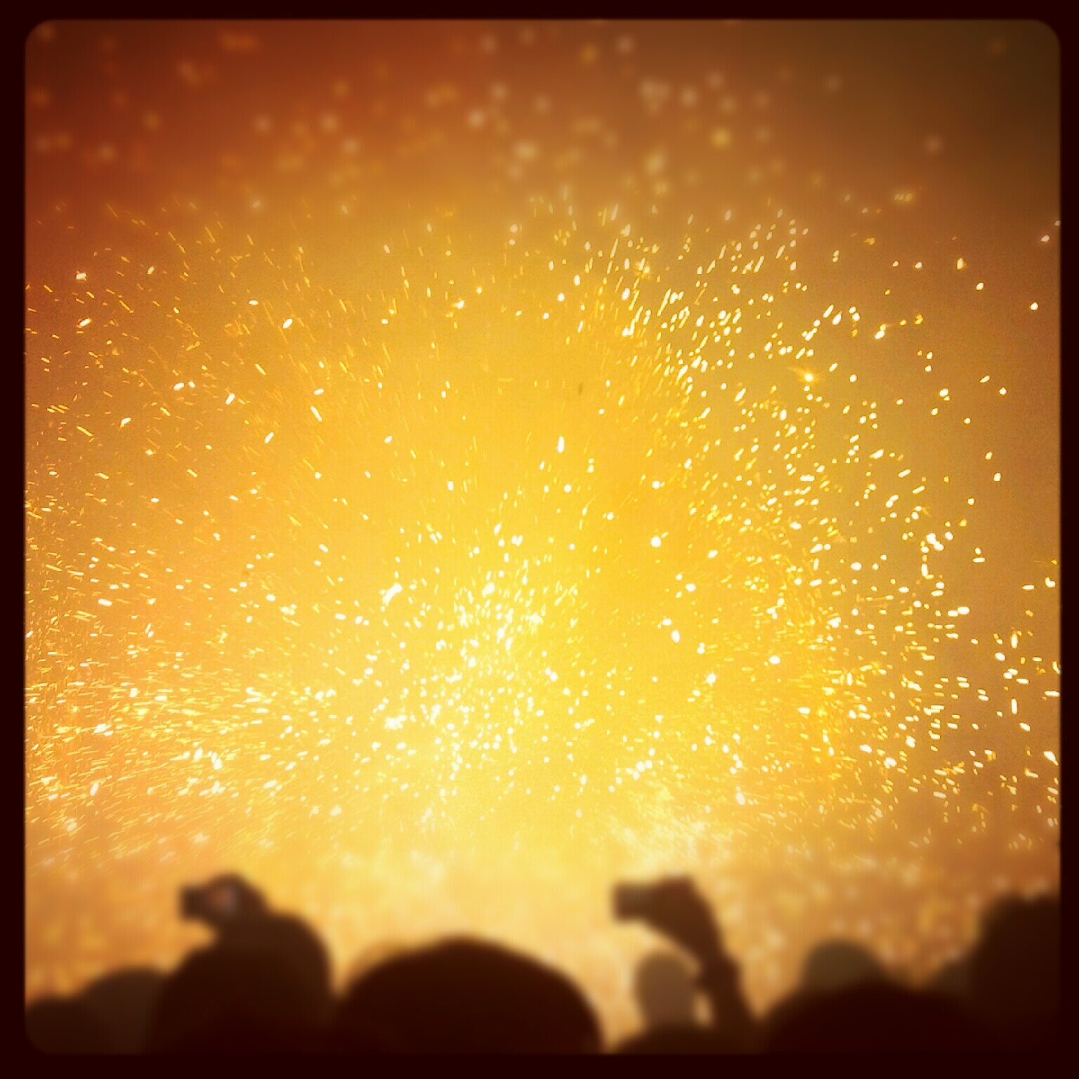 newaguimo's profile banner image