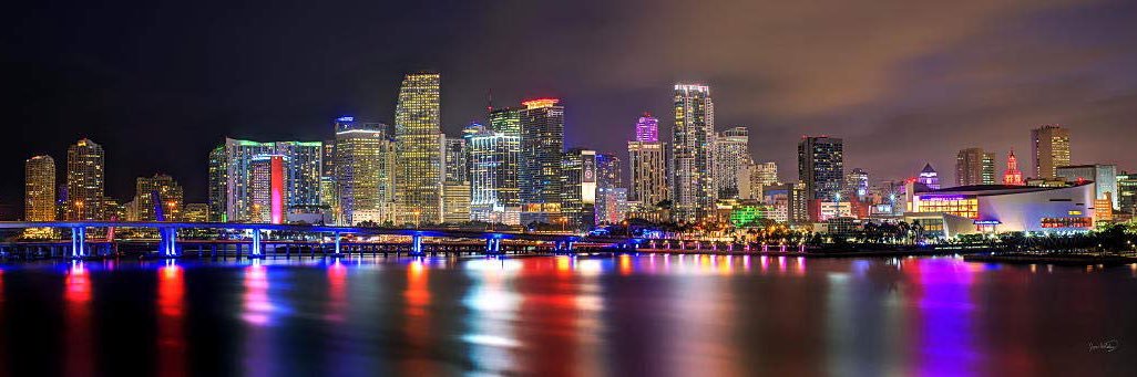 JD 🌴🌪️ banner