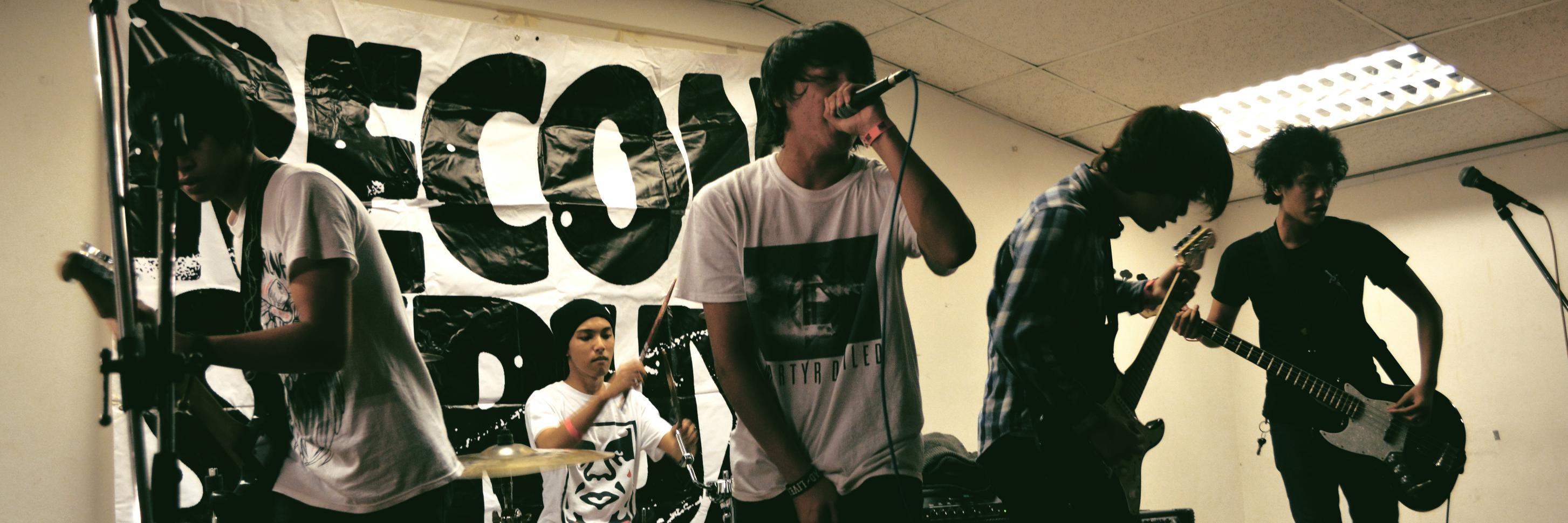 famebandsg's profile banner image
