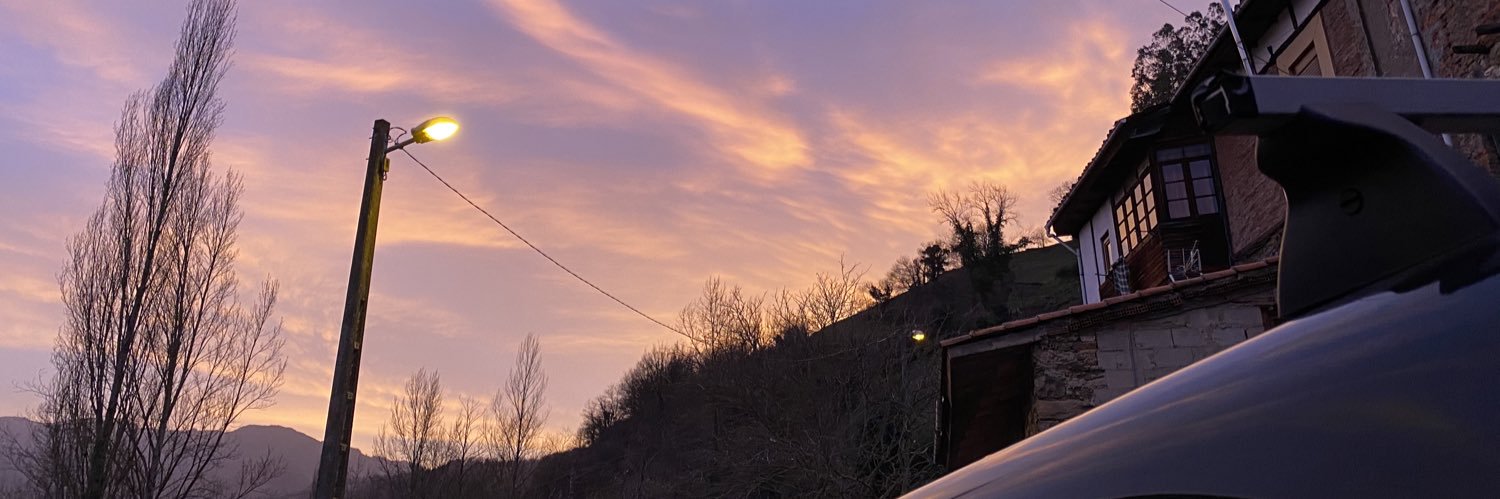 luxoff's profile banner image