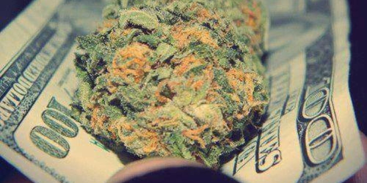 _iRollThatDope's profile banner image