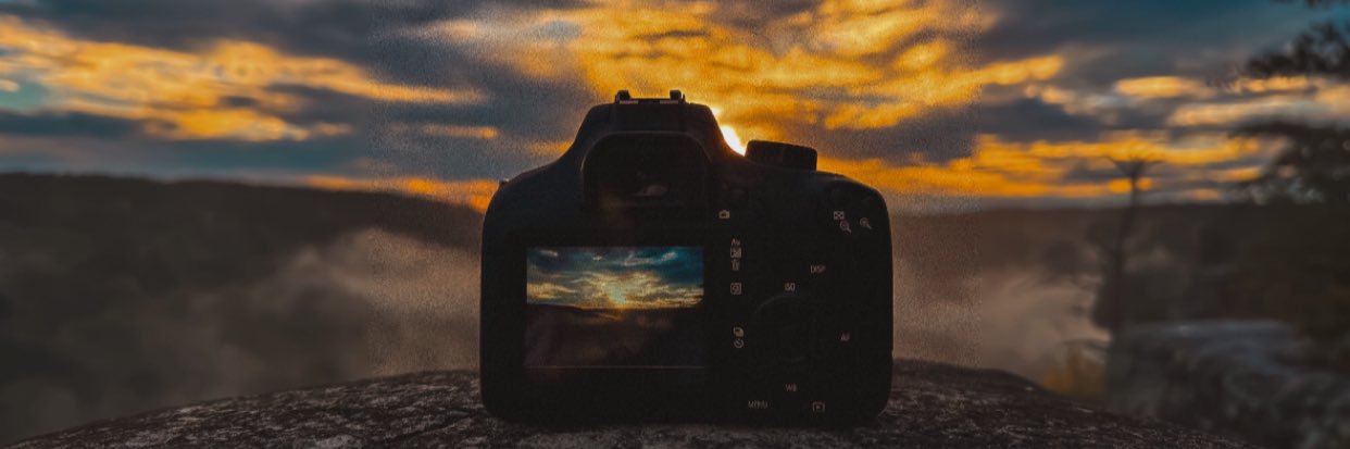 1Emhope's profile banner image