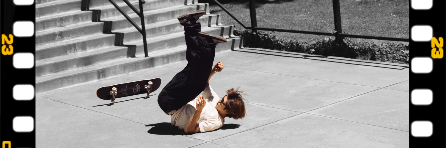 JINS_PR's profile banner image