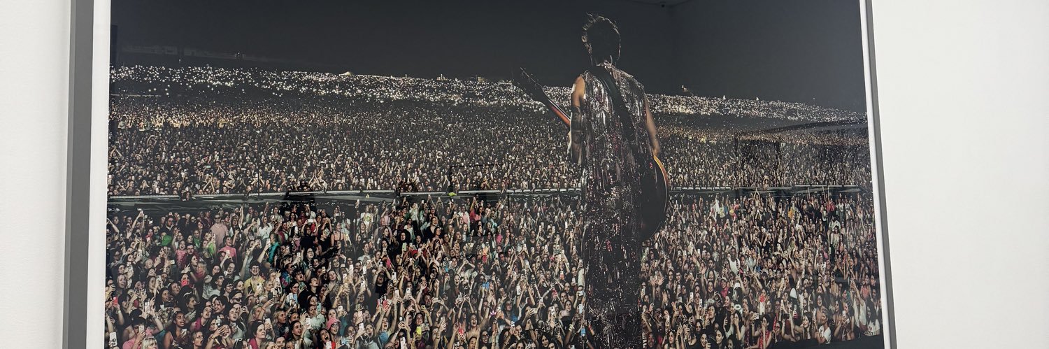 Shhandsayit's profile banner image