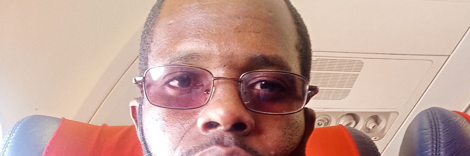 umarjibril58's profile banner image