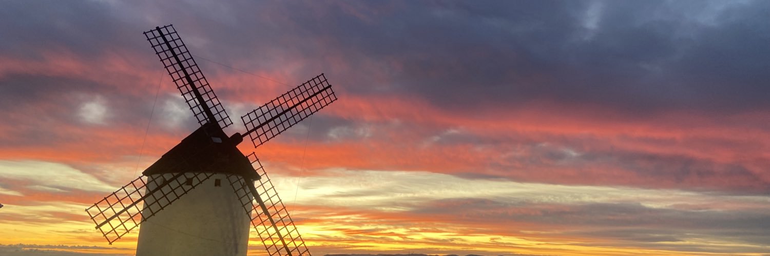 AnaFdez1908's profile banner image