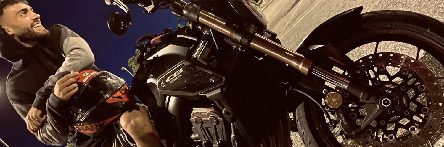 AlbertoCG_10's profile banner image