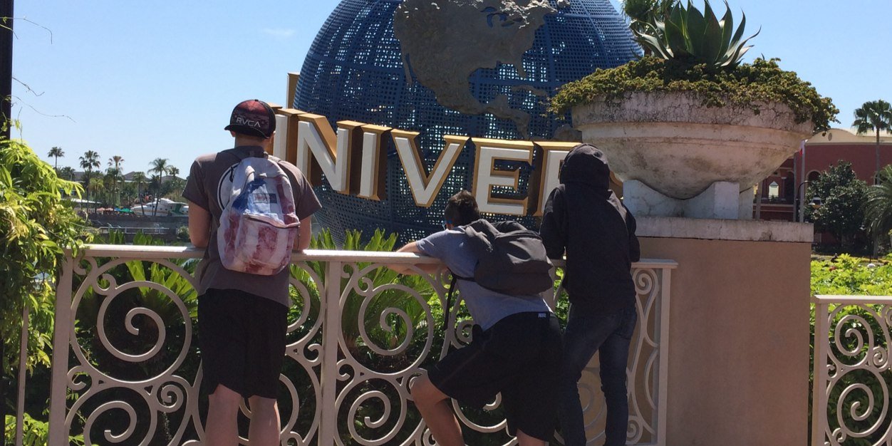 hunzies's profile banner image