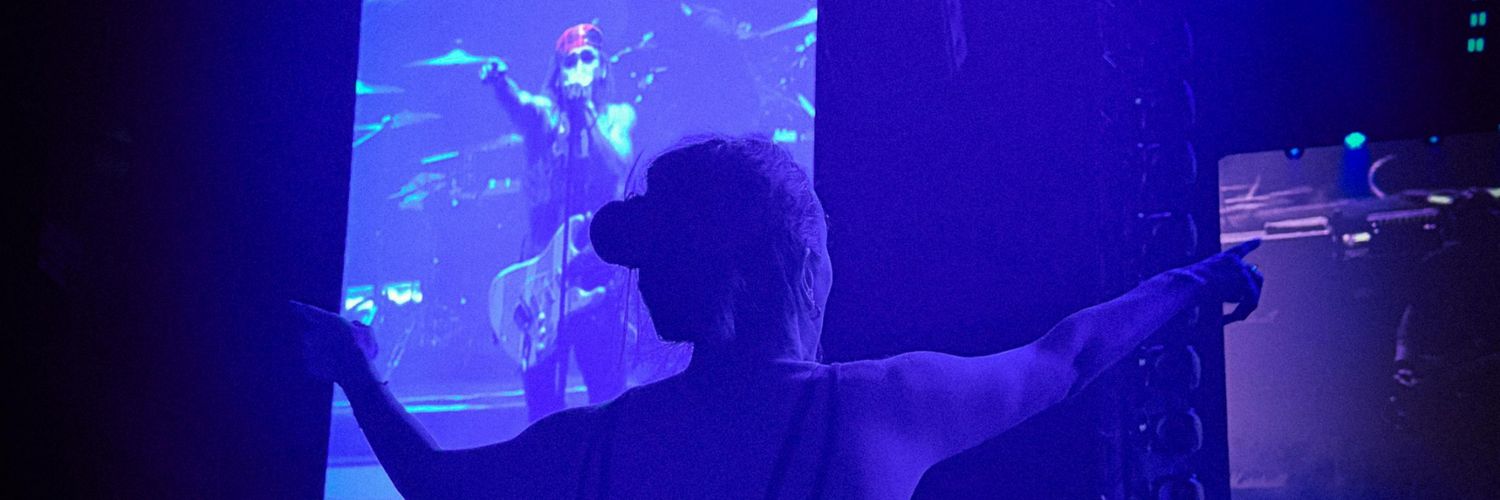 𝐛𝐚𝐫 🧨 banner