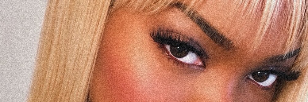 theessentialblu's profile banner image