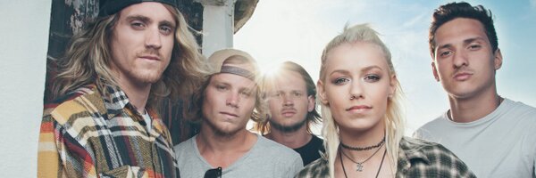 EllieC Profile Banner