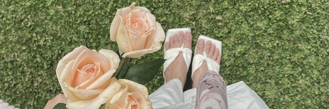 yeoja chingu✨ banner