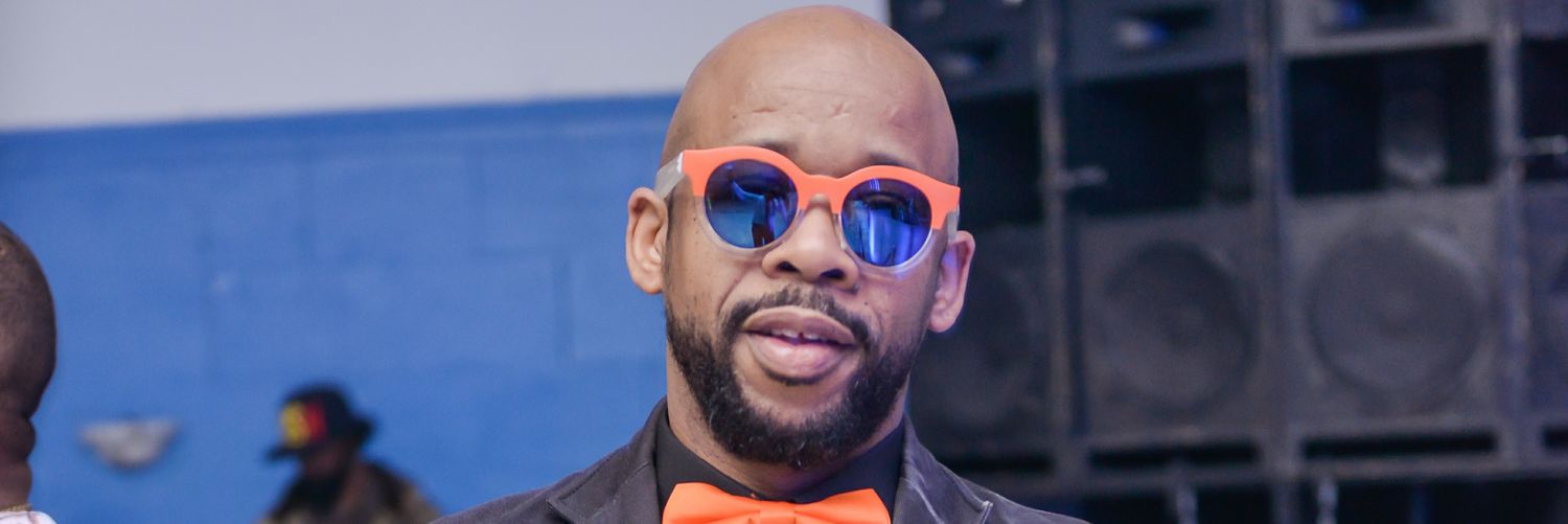 onemarshall's profile banner image