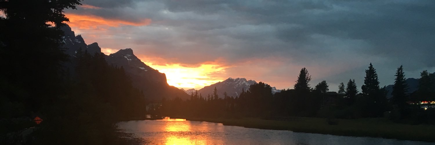 AndreaAVAVAV's profile banner image
