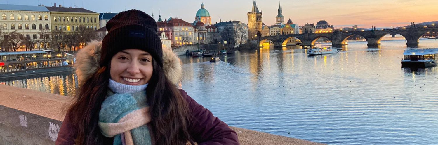 ayleen_32's profile banner image