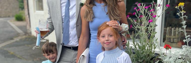 lee hoolickin banner