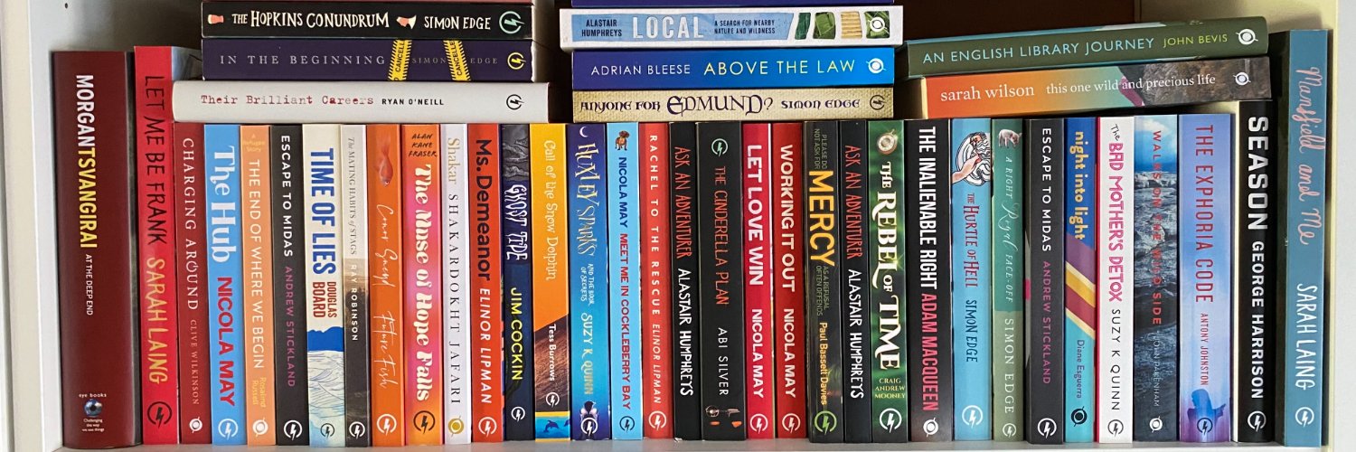 Eye Books's banner