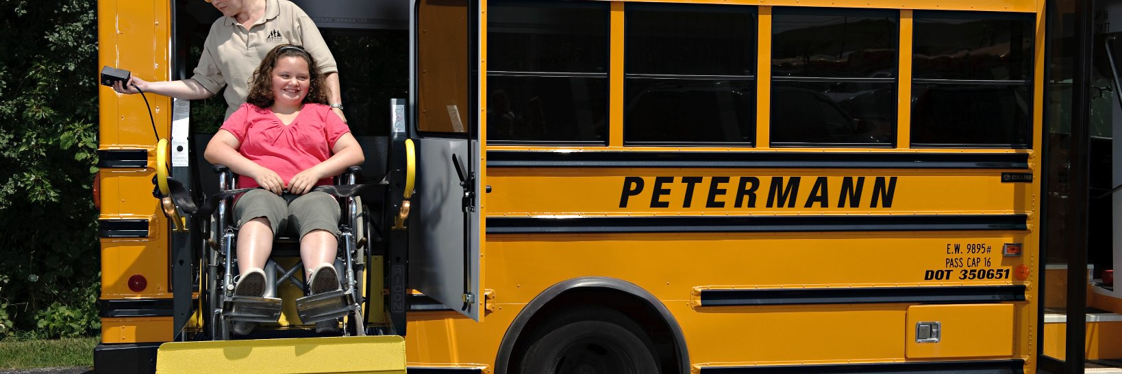 Petermann Bus banner