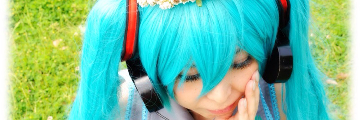 ugamaria's profile banner image
