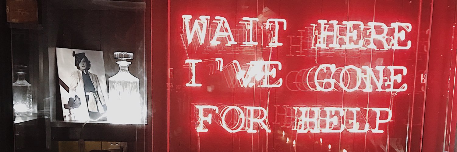 L U C E banner