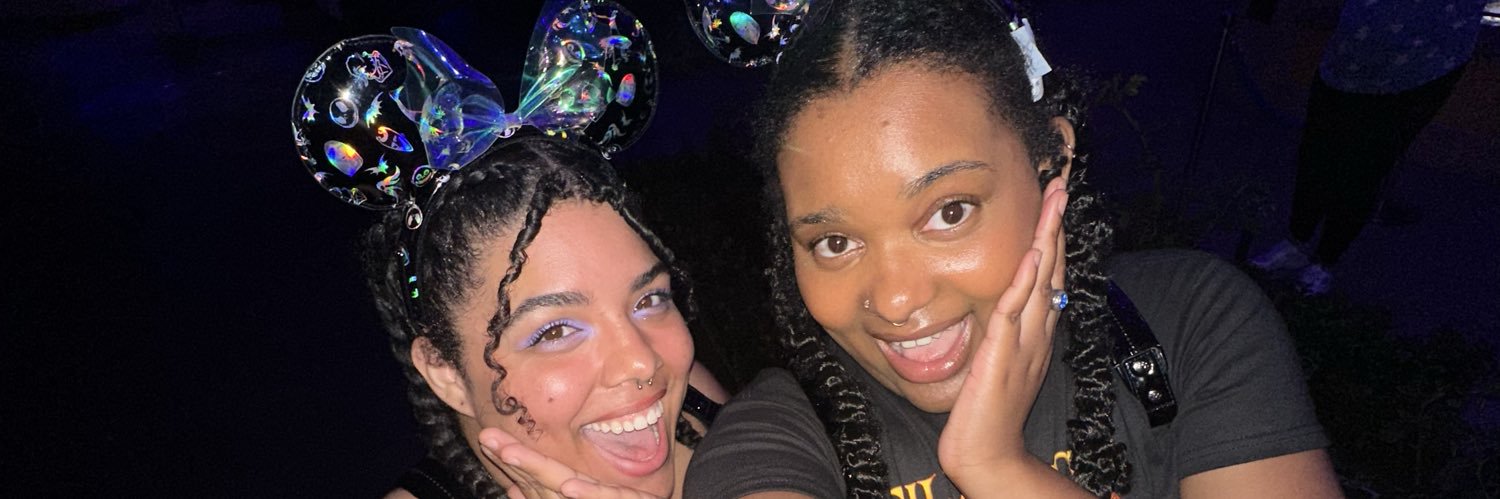 itszatiee's profile banner image