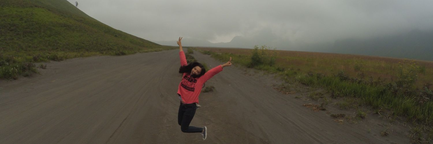 arinda128's profile banner image