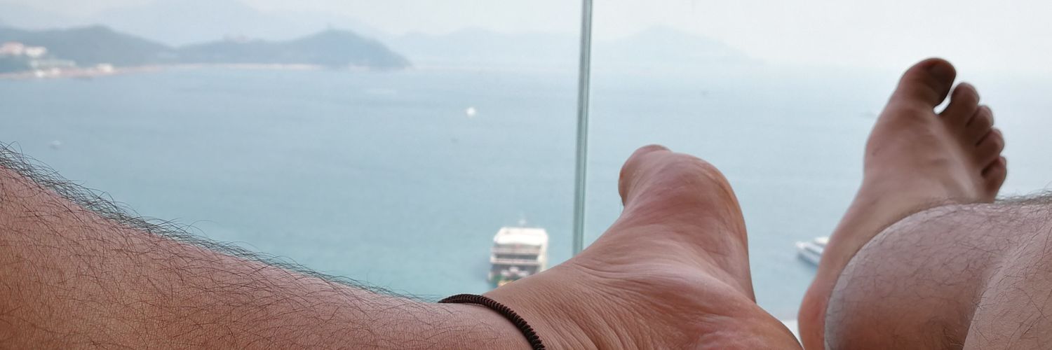 istagat's profile banner image