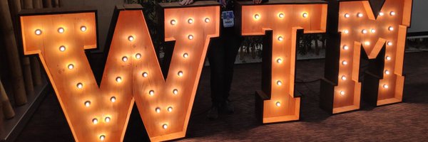 AdelaTort Profile Banner