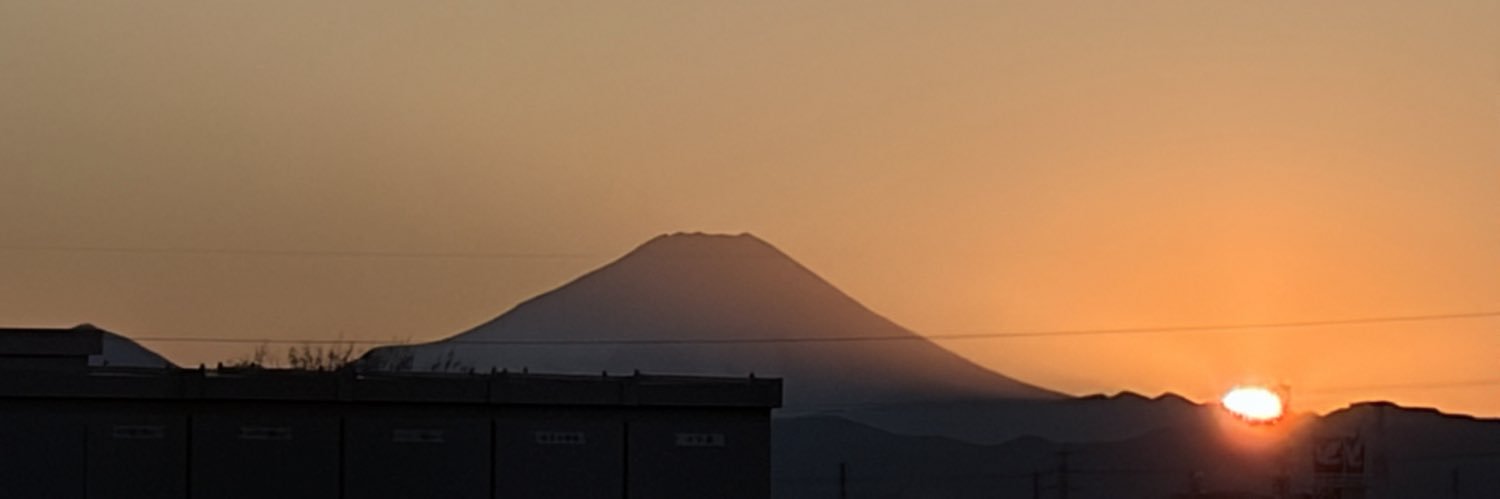 lucky_number86's profile banner image