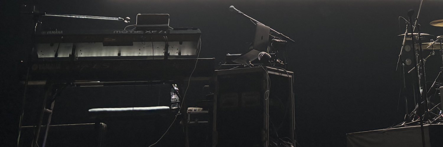30c_y's profile banner image